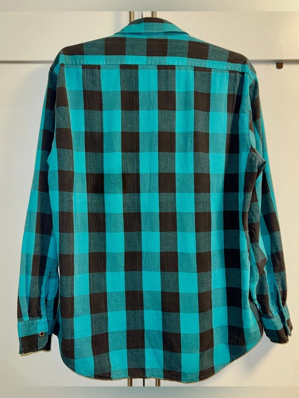 Vintage 90’s Men’s Levi’s Sutter Creek Button-Down Teal Checkered Flannel Shirt